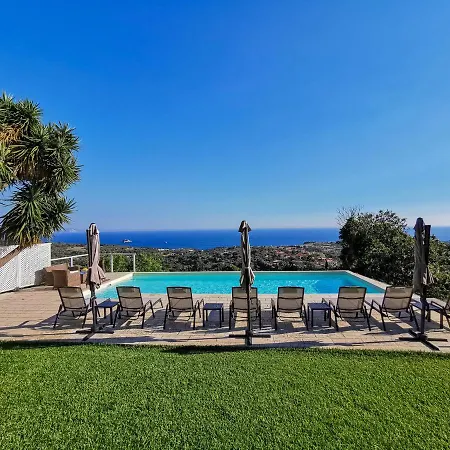 Theresia - Luxury Pool W 180º Views וילה